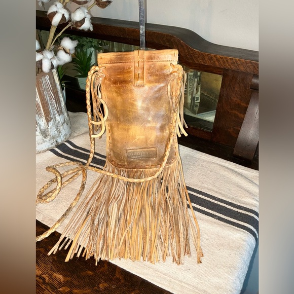 NWT Bed Stu SANDY LANE Tan Rustic White BFS Fringe Hobo Crossbody Bag MSRP $205 - Picture 6 of 11
